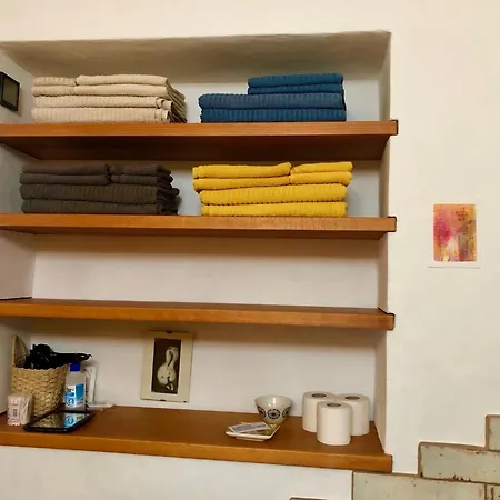 펜션 Casa Anneli - Relaxing Under The Olive Tree 알제주르