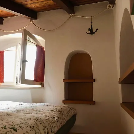 Casa Anneli - Relaxing Under The Olive Tree